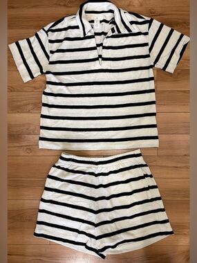 Women’s H&M Black & White Striped Short sleeve and Shorts Set